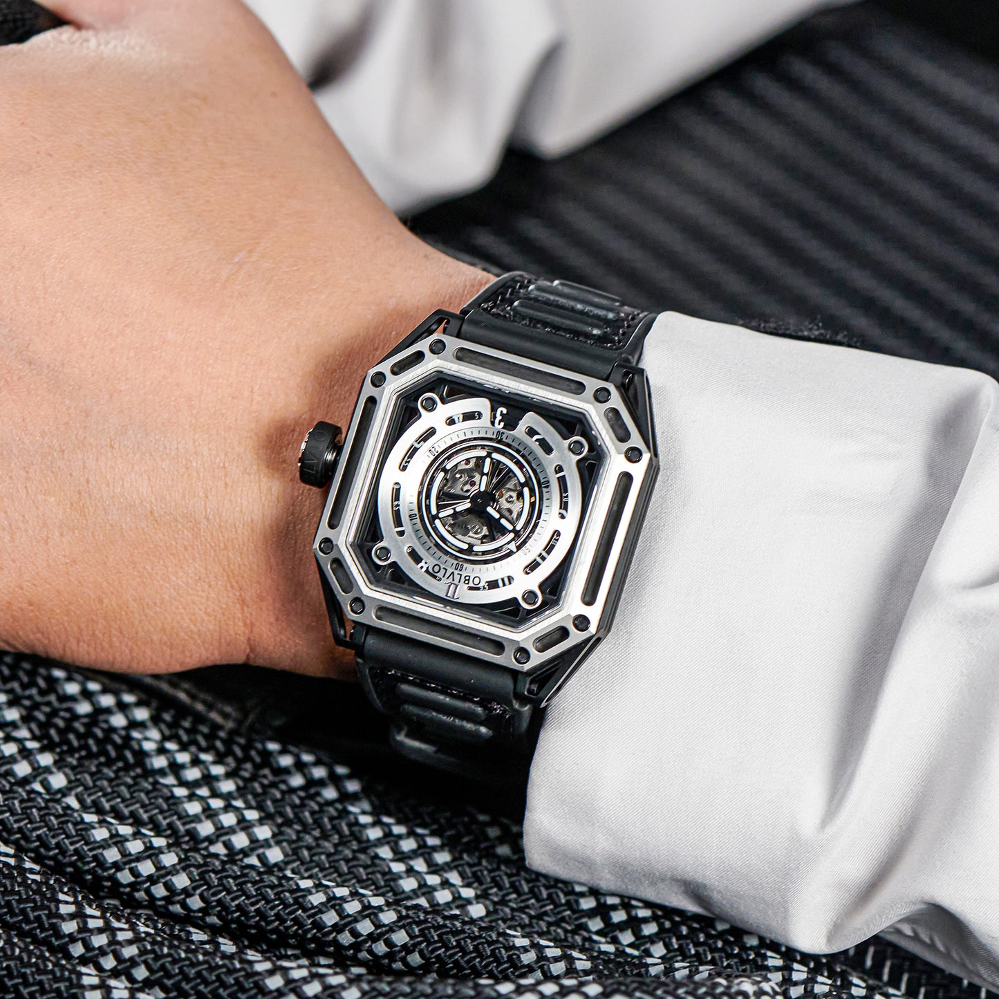 【OBLVLO】Mechanic Series Automatic Skeleton Wristwatch with Rubber Strap - Silver